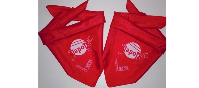 Pañuelos solidarios para San Fermín