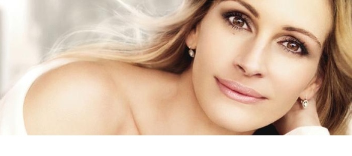 Polémica por el uso de Photoshop en la nueva campaña de Julia Roberts para Lancôme