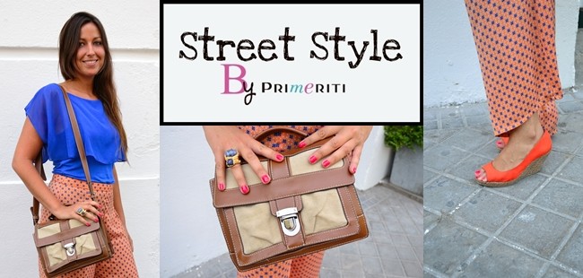 Street Style by Primeriti: Pantalones setenteros y cuñas coral