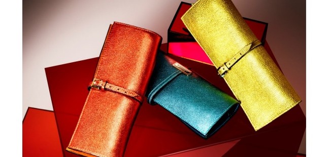 Tendencias primavera 2013: Triunfan los bolsos metalizados