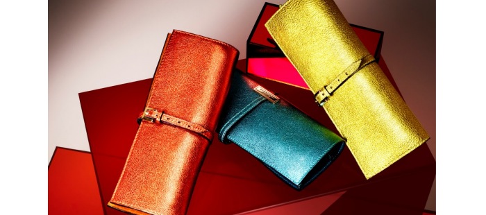 Tendencias primavera 2013: Triunfan los bolsos metalizados