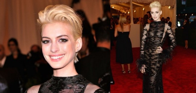 Anne Hathaway se pasa al rubio platino