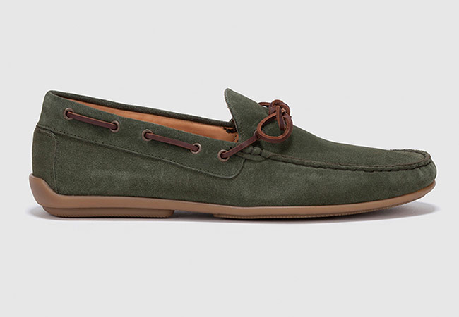 basicos_de_armario_masculino_verano-primeriti-mocasines