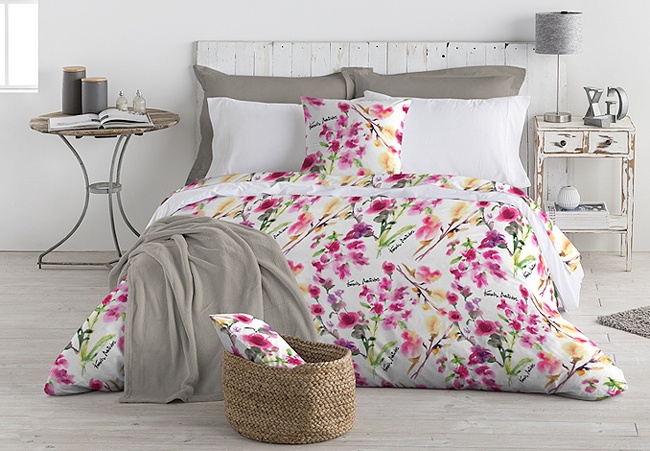 Decoración de primavera: Una habitación llena de color